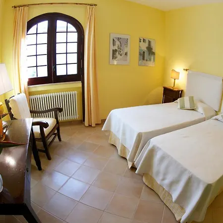 La Pomelia Bed & Breakfast *